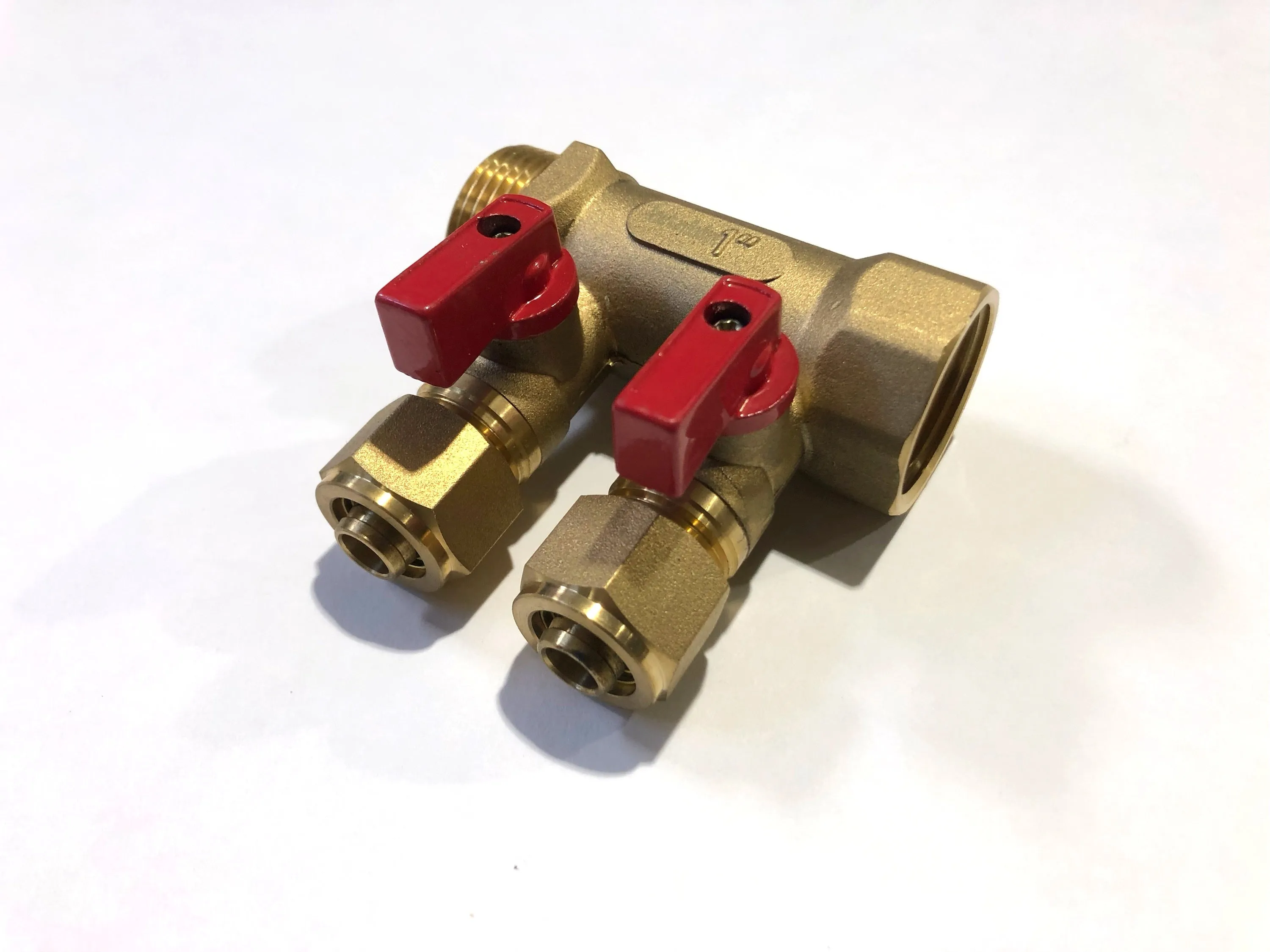 2-Port Classic Brass Manifold for 1/2" Pex-Al-Pex