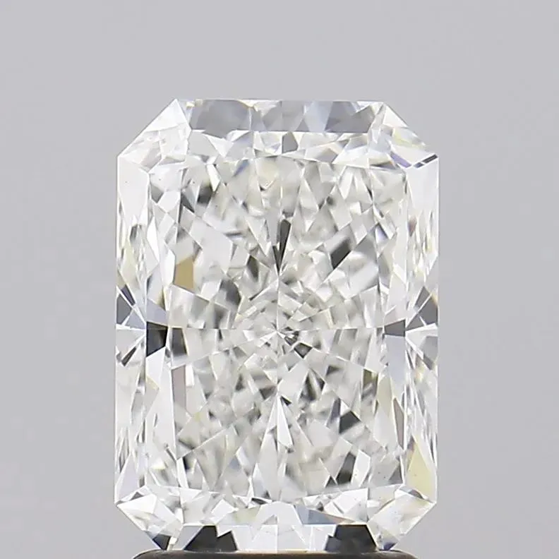 2.51 Carat Radiant Excellent | G | VS1 | IGI Certified