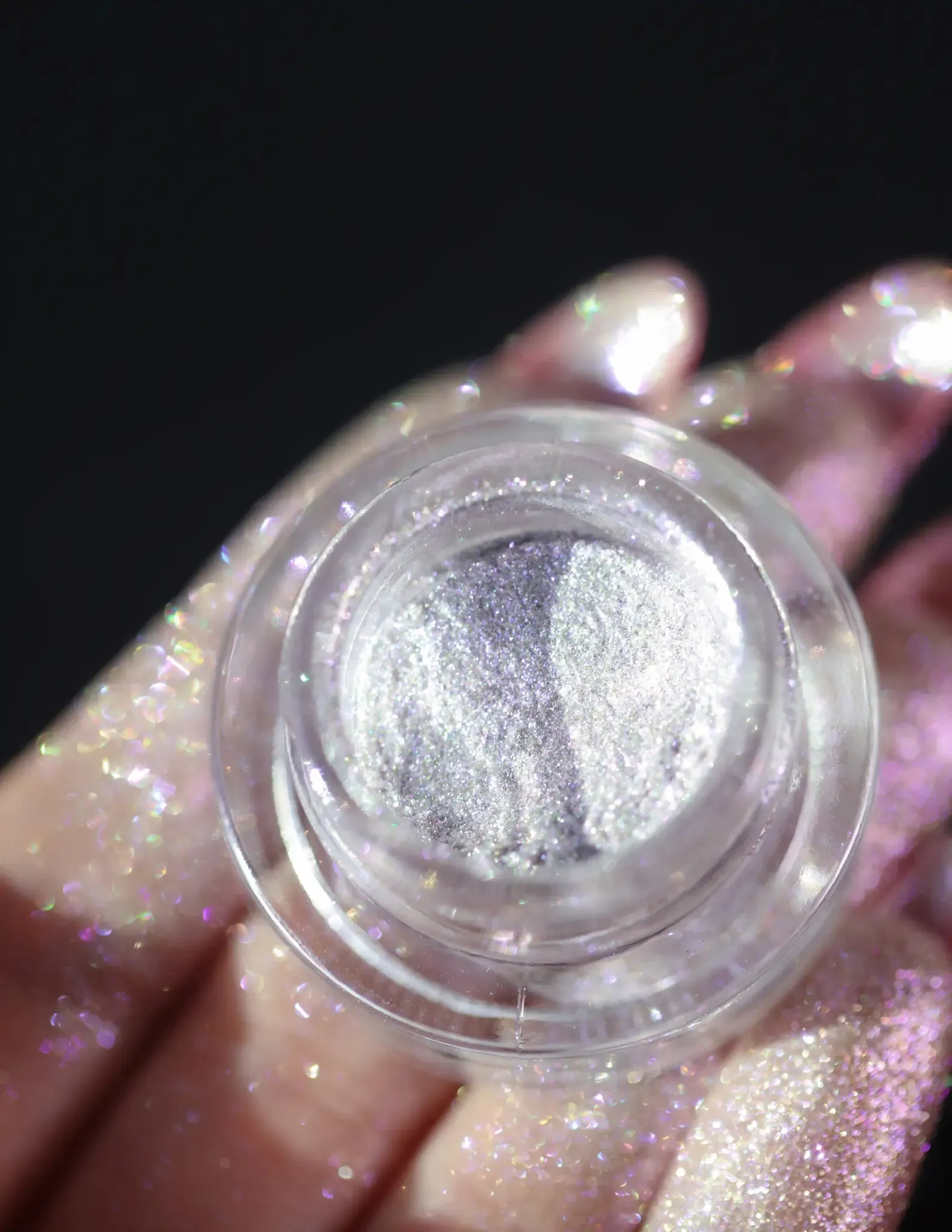 #43 Lavender Eyeshadow Glitter