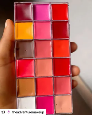 Adventure 18 in 1 Lip Palette
