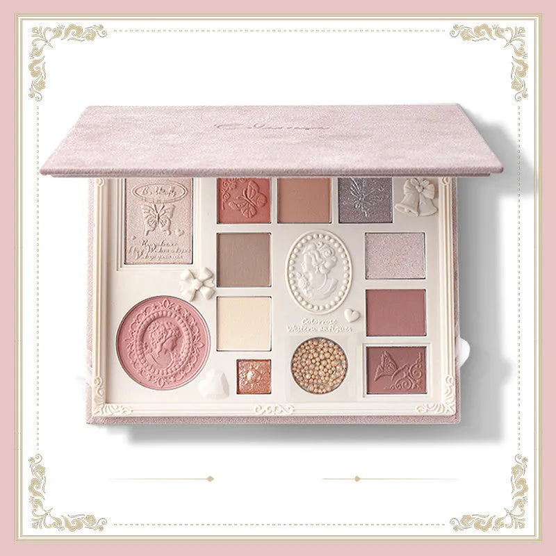 All-in-One Contouring Eyeshadow Palette