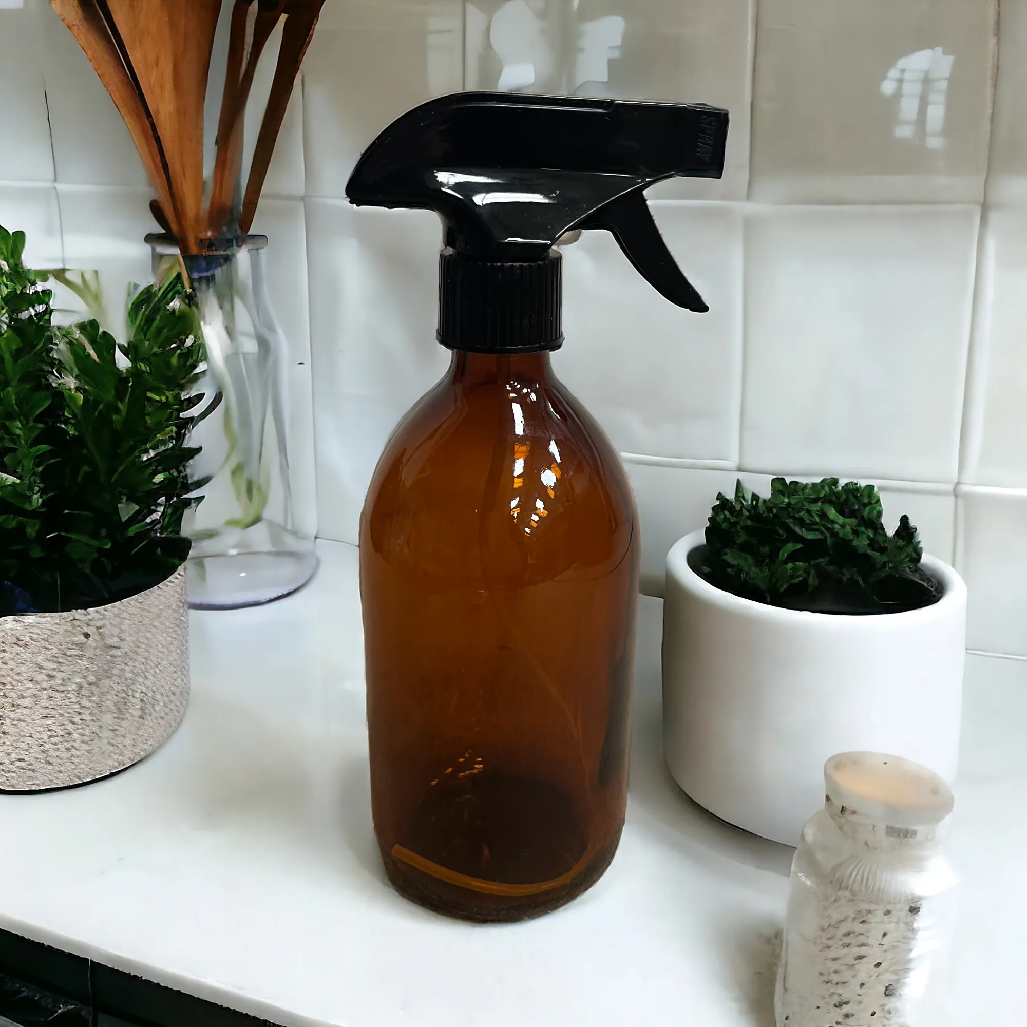 Amber Glass Reusable Spray Bottle - 500ml