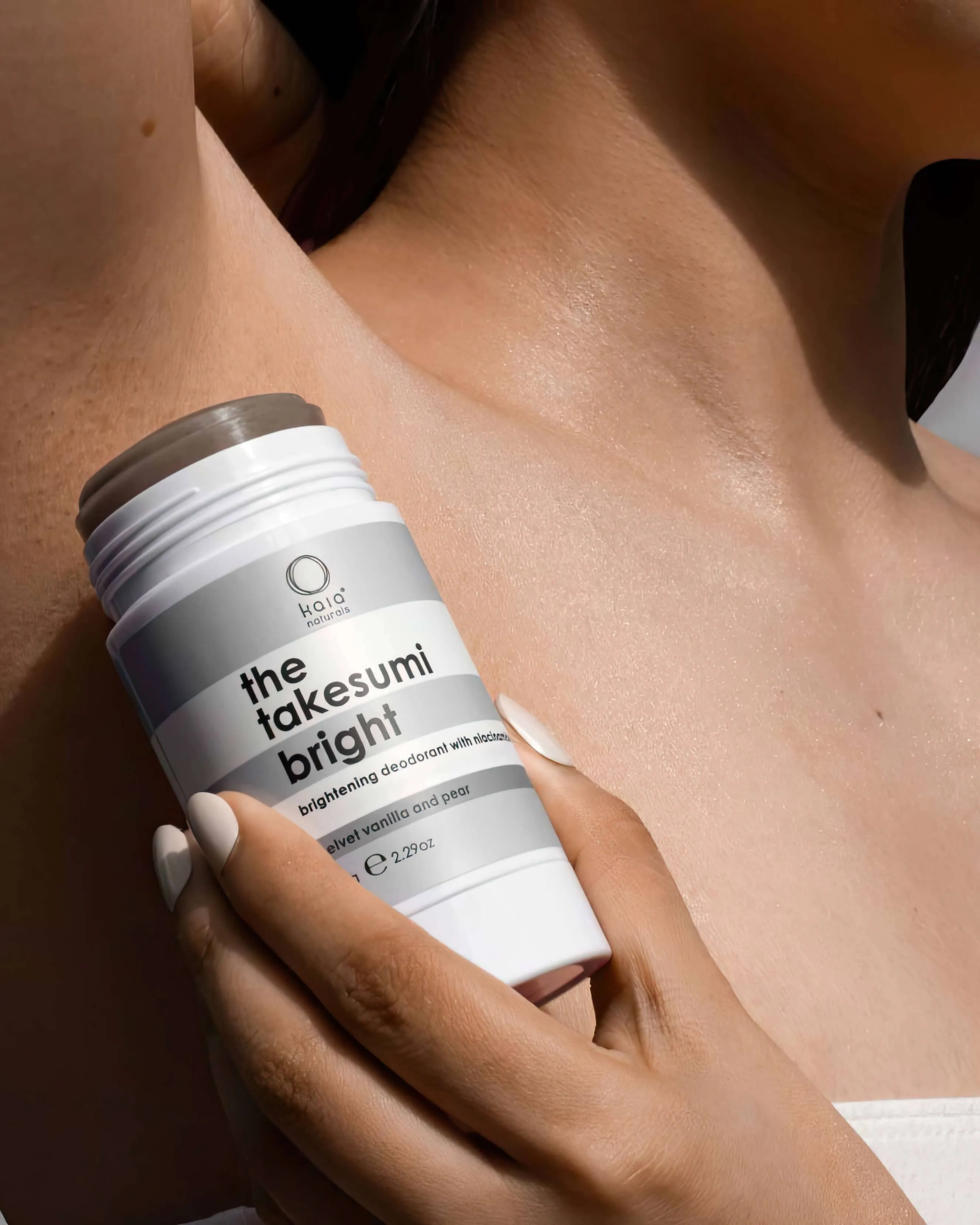 Brightening Deodorant   Body Balm with Niacinamide Velvet Vanilla and Pear