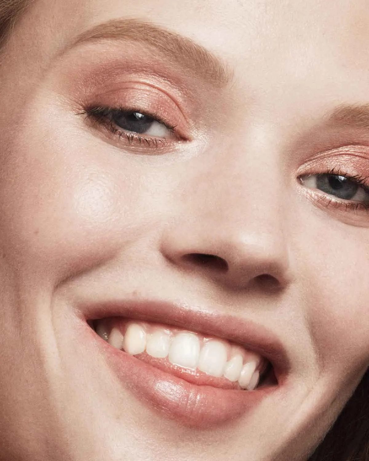 Brow MVP Ultra Fine Brow Pencil & Styler — Medium Blonde