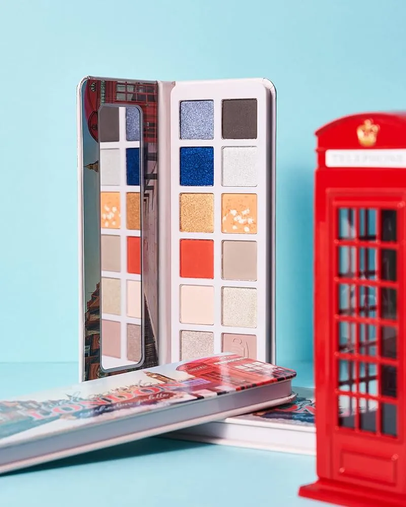 ESSENCE welcome to London eyeshadow palette علبة ظلال العيون من ايسينس