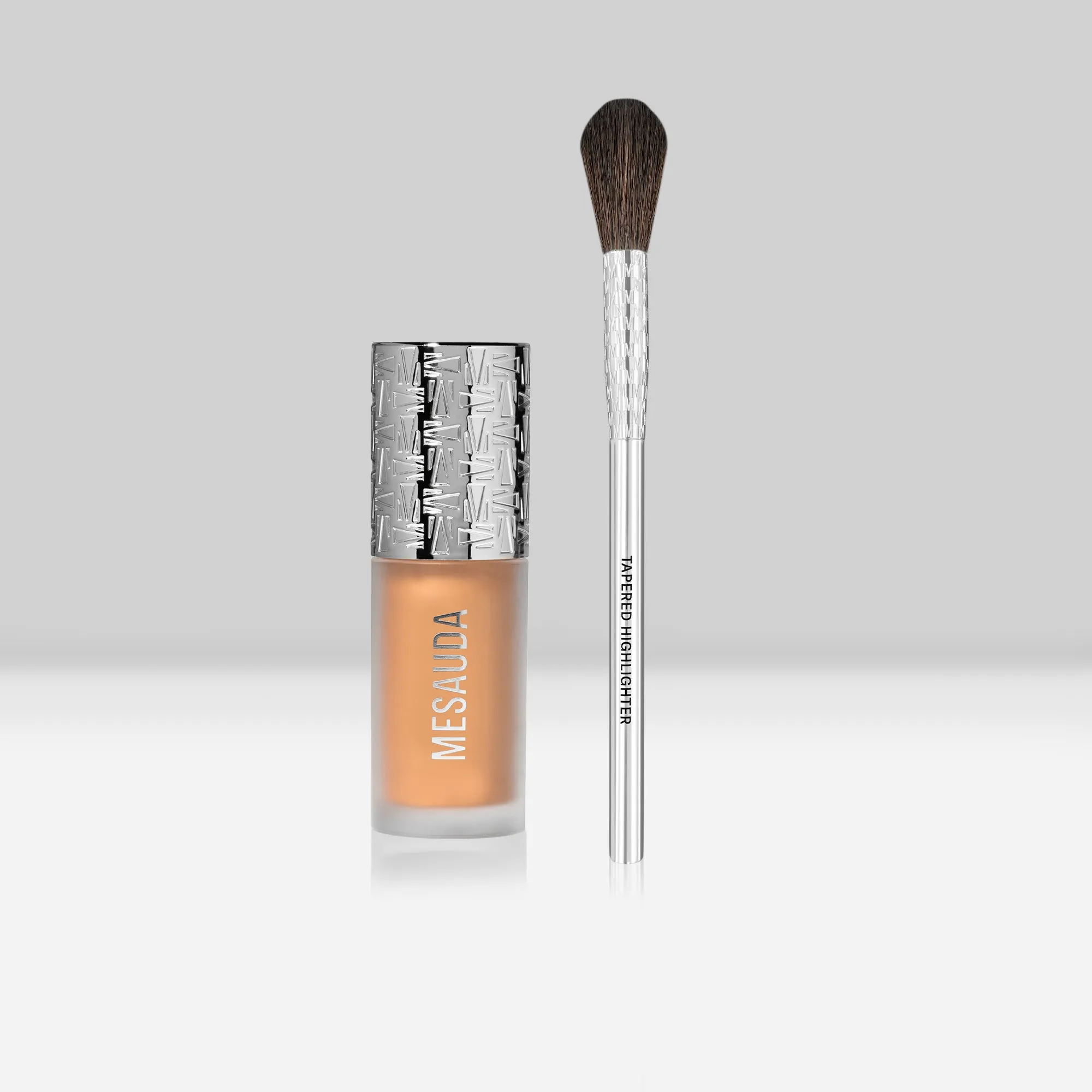 FLUSH OF LIGHT™   TAPERED HIGHLIGHTER