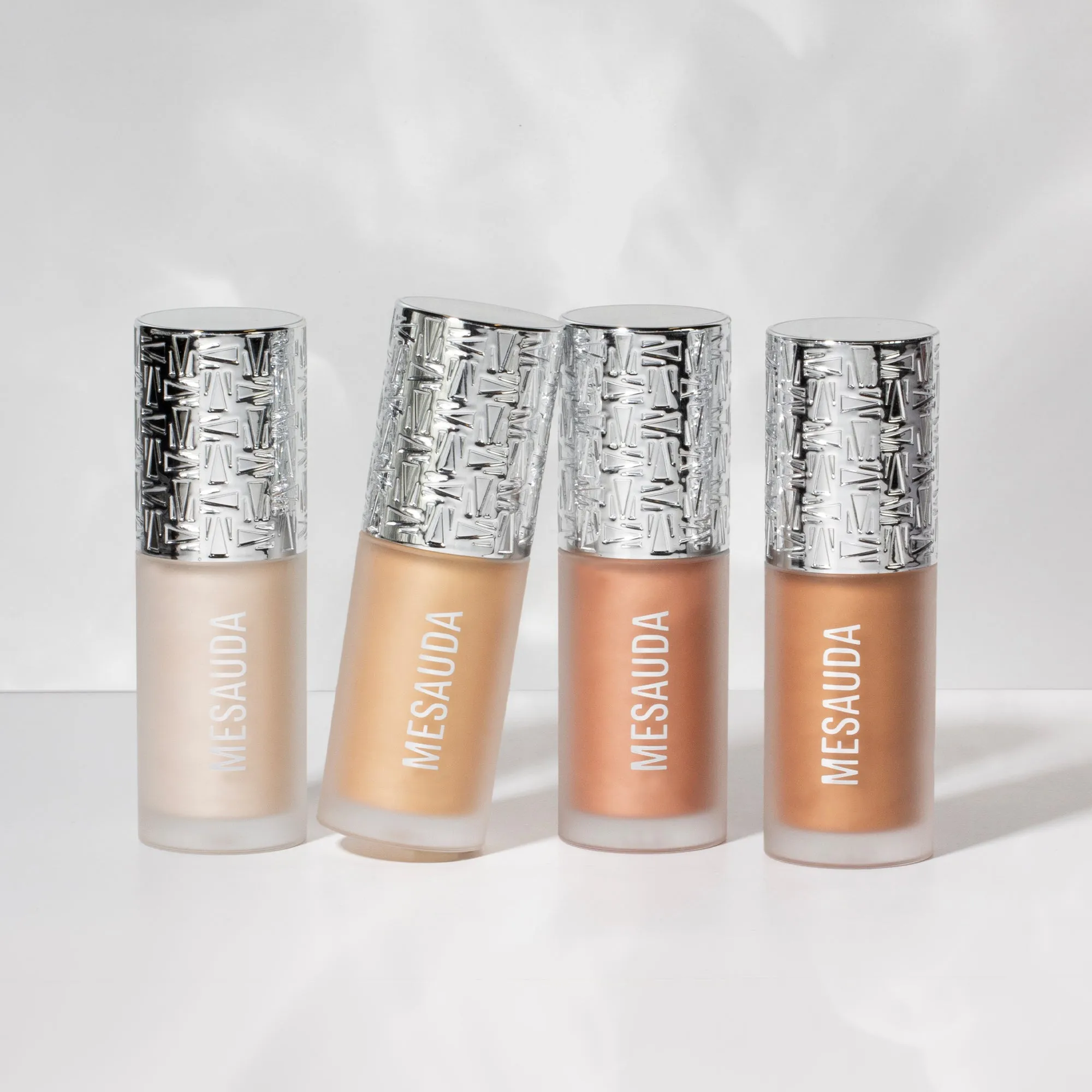 FLUSH OF LIGHT™   TAPERED HIGHLIGHTER