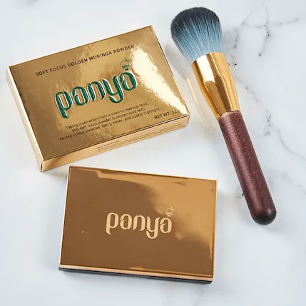 Golden Moringa Powder Foundation: A Flawless Canvas