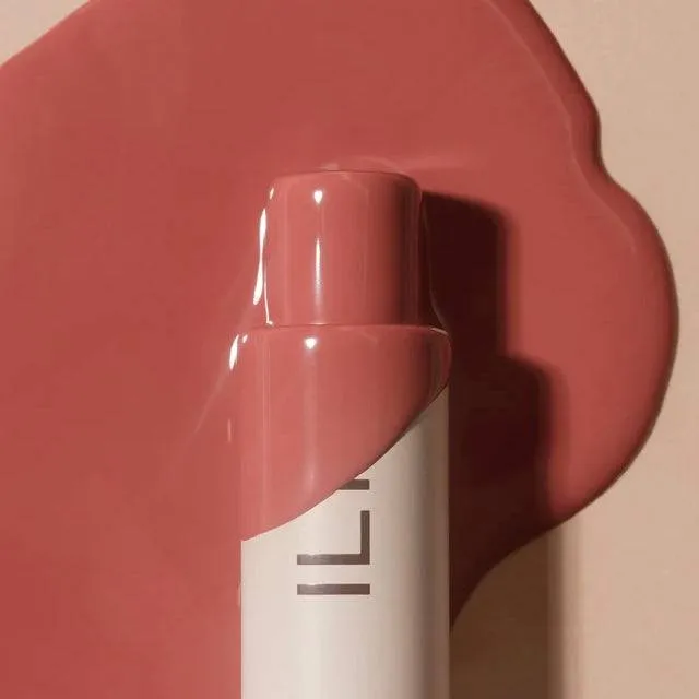 ILIA - Balmy Tint Hydrating Lip Balm in Hold Me