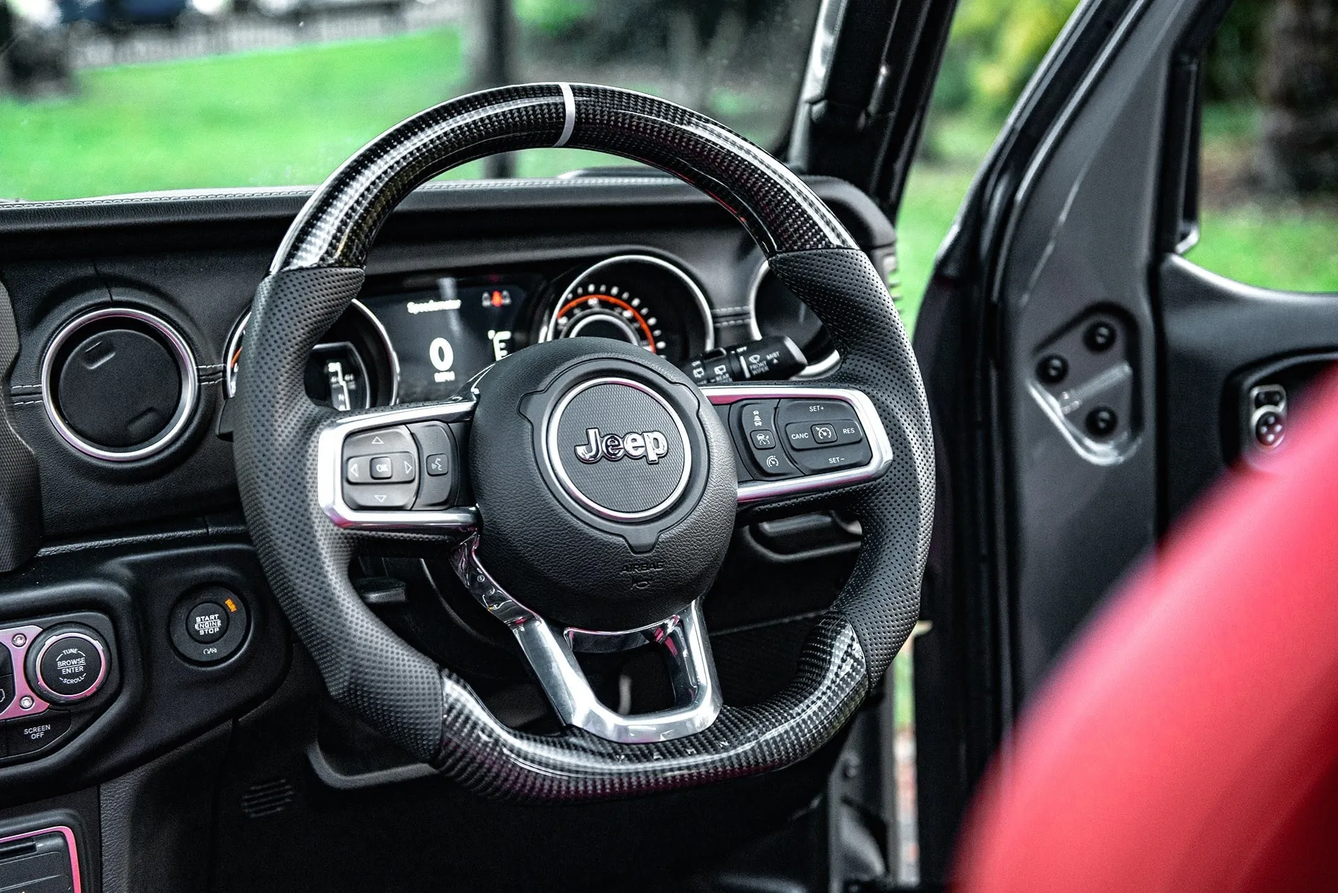Jeep Wrangler JL (2018-Present) Carbon Sports Steering Wheel with Kahn Lettering