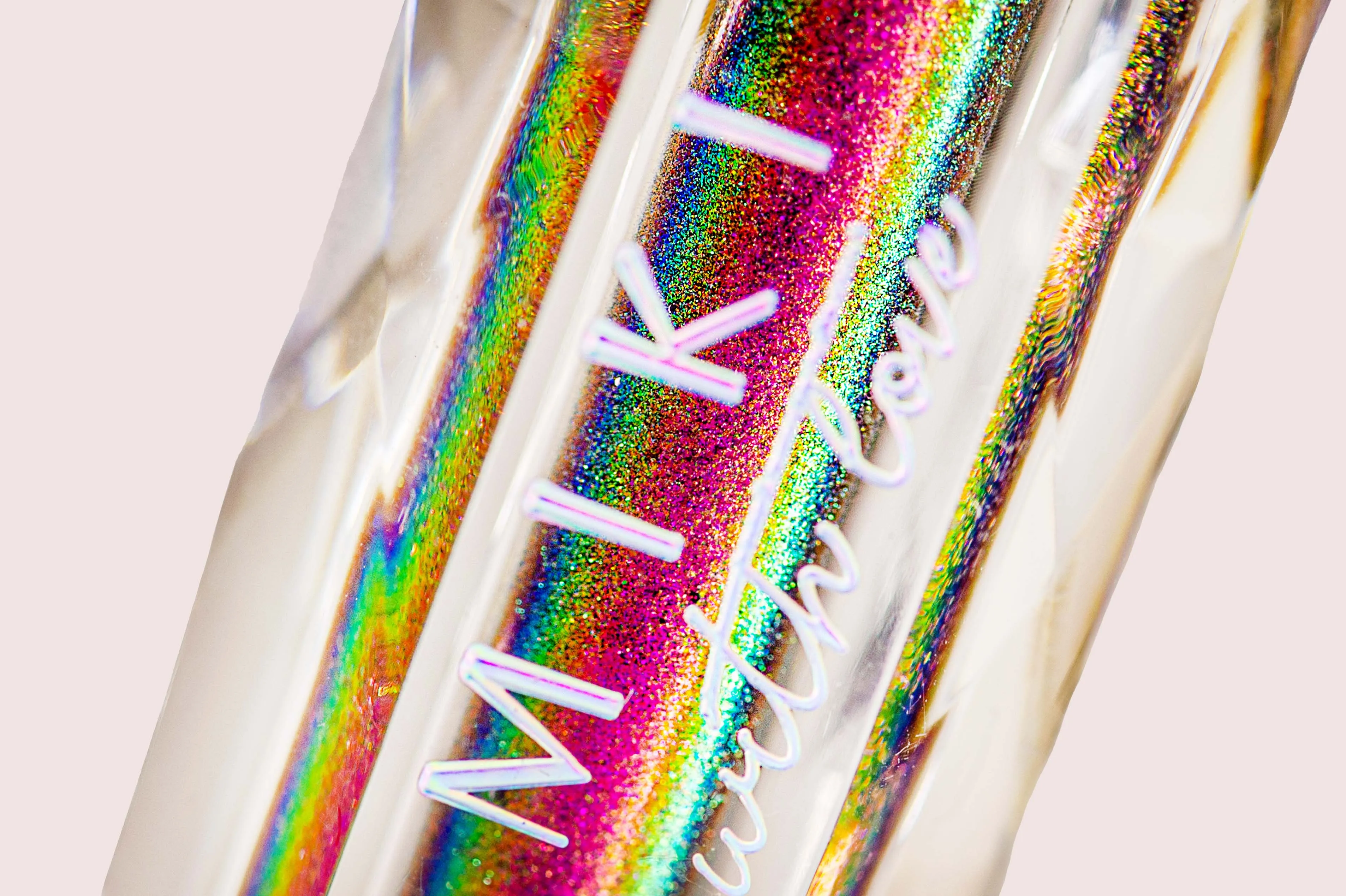 Jewel Eyes Liquid Eyeshadow Eccentric