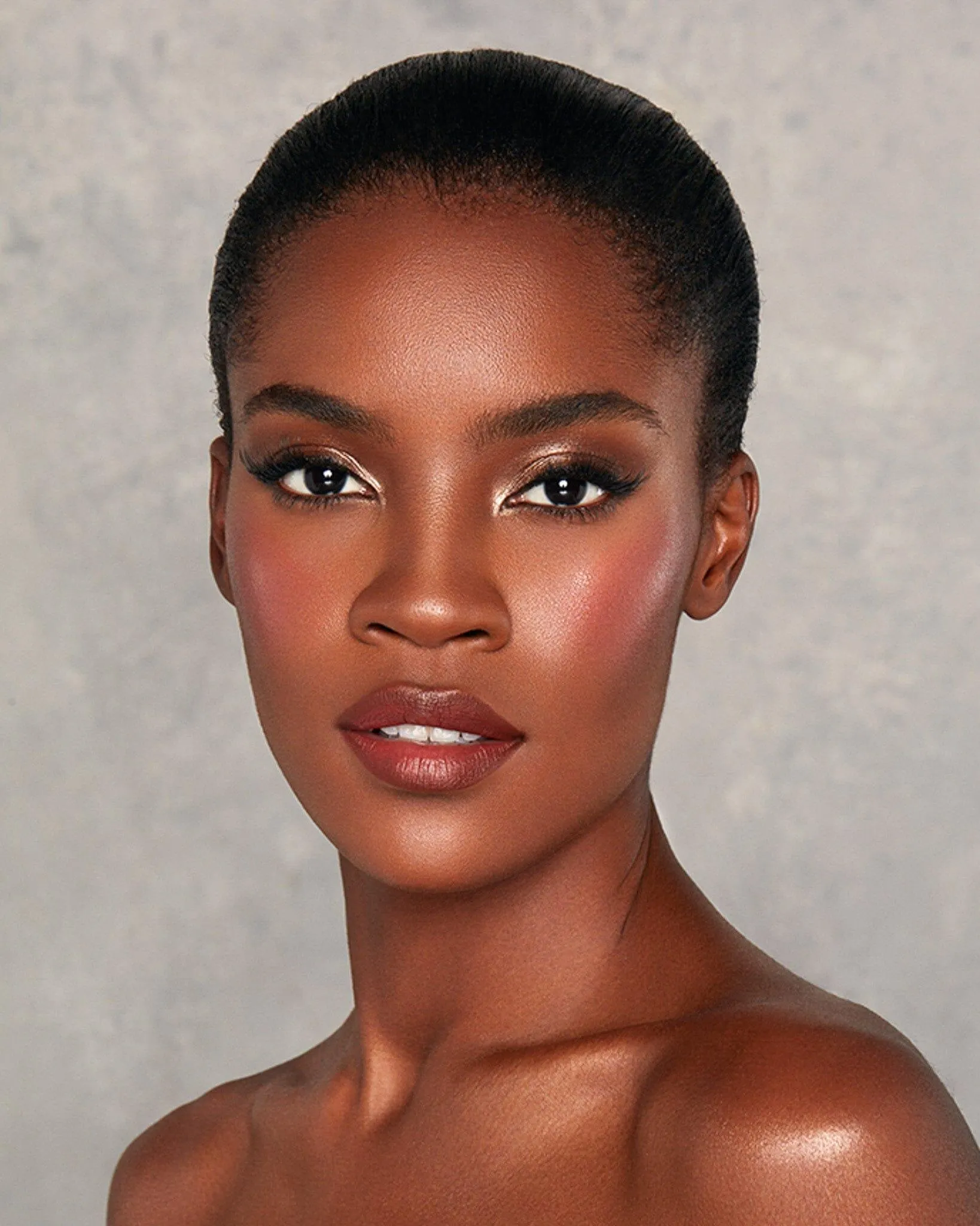 KASH BEAUTY BRONZE SCULPT STICK