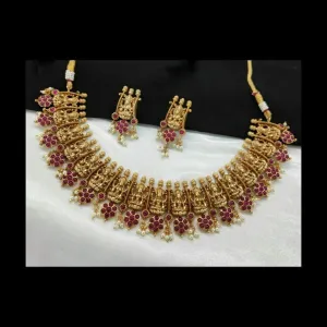 Lakshmi Short Neckset With Earrings