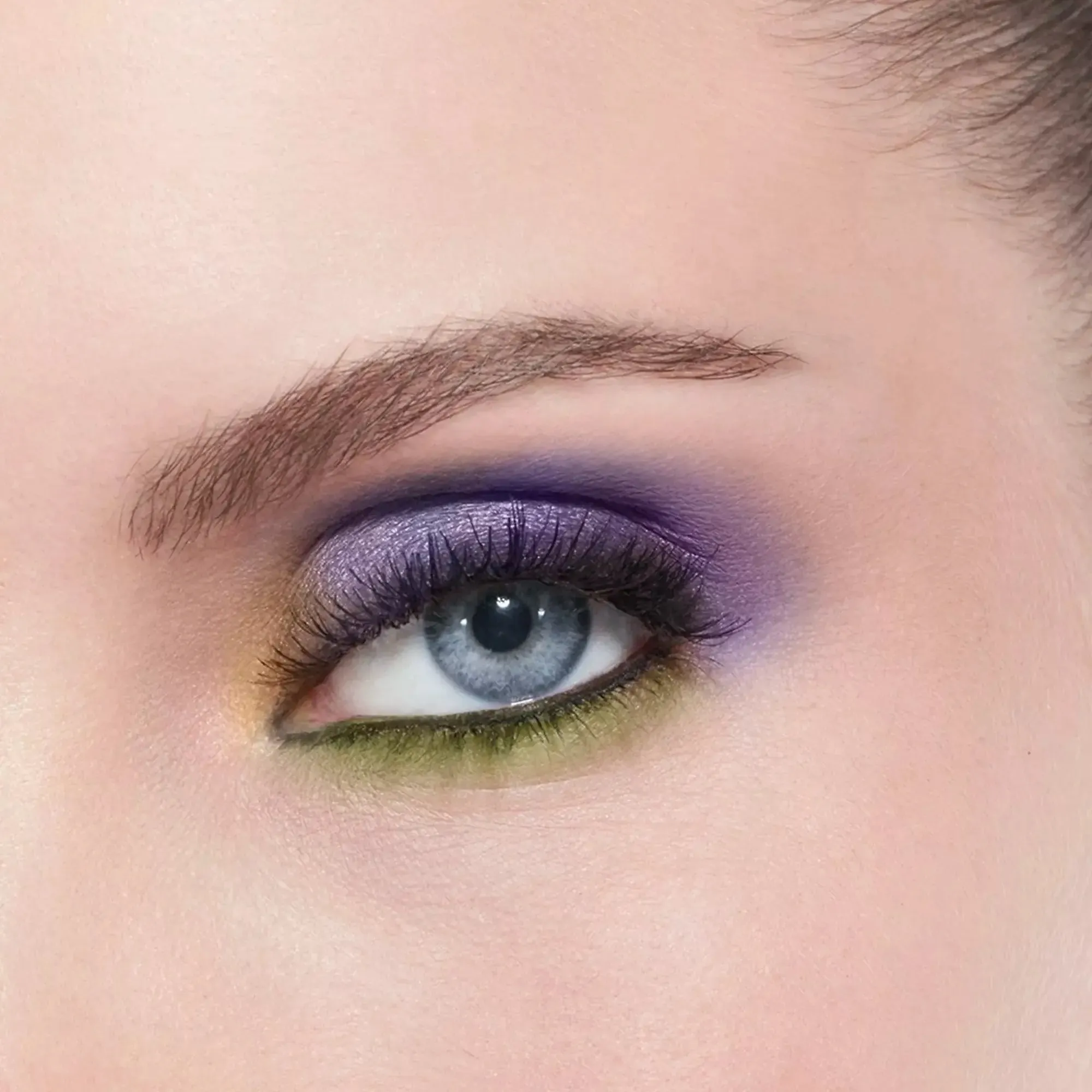 LES 4 OMBRES Multi-Effect Quadra Eyeshadow