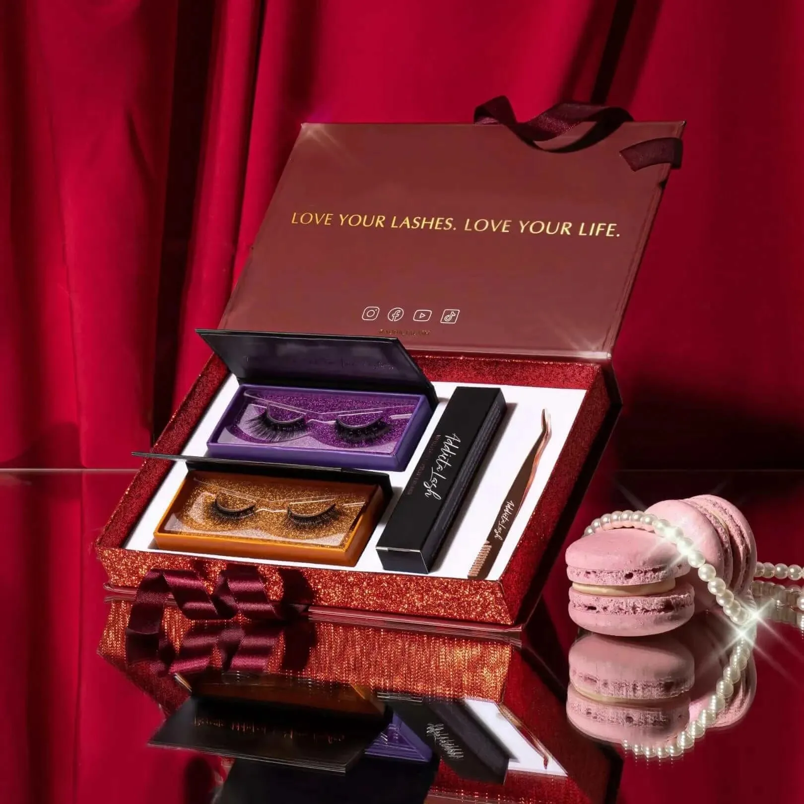 Love  Kit