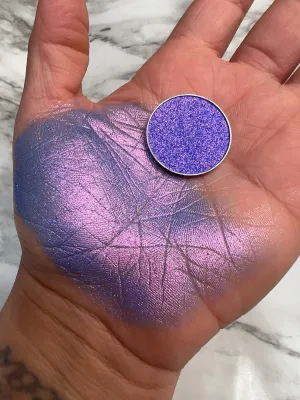 Manifest Duo Chrome Single Eyeshadow