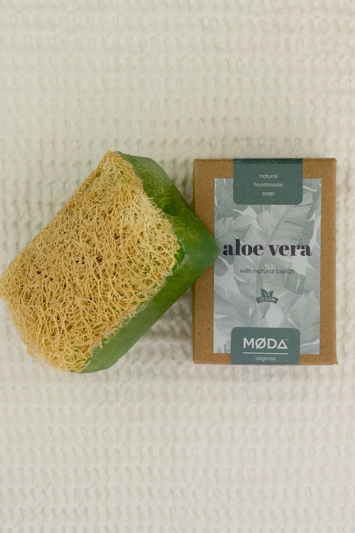 MØDA Aloe Vera Vegan Soap with Natural Loofah