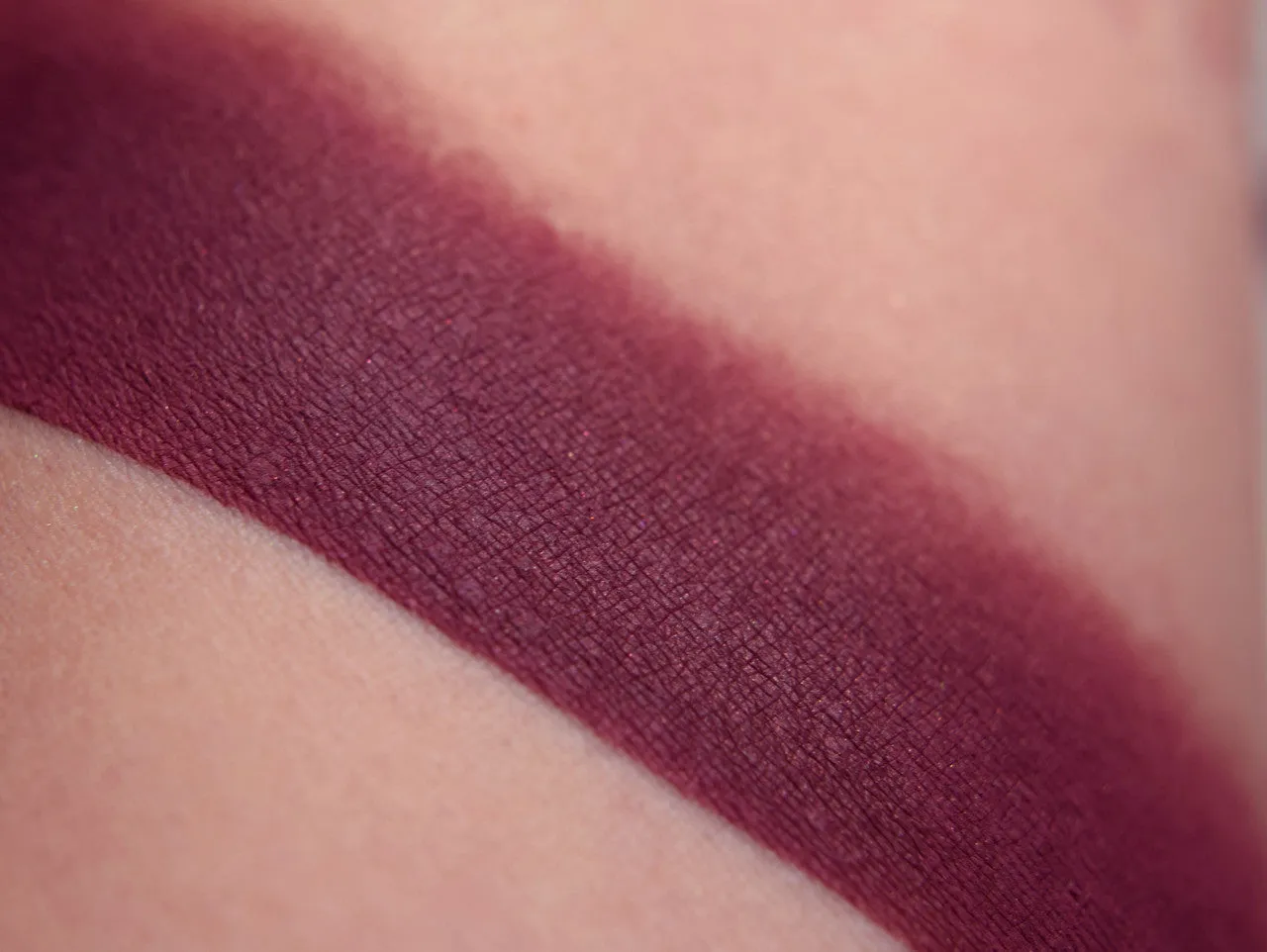 MEDOUSA - Matte Eyeshadow