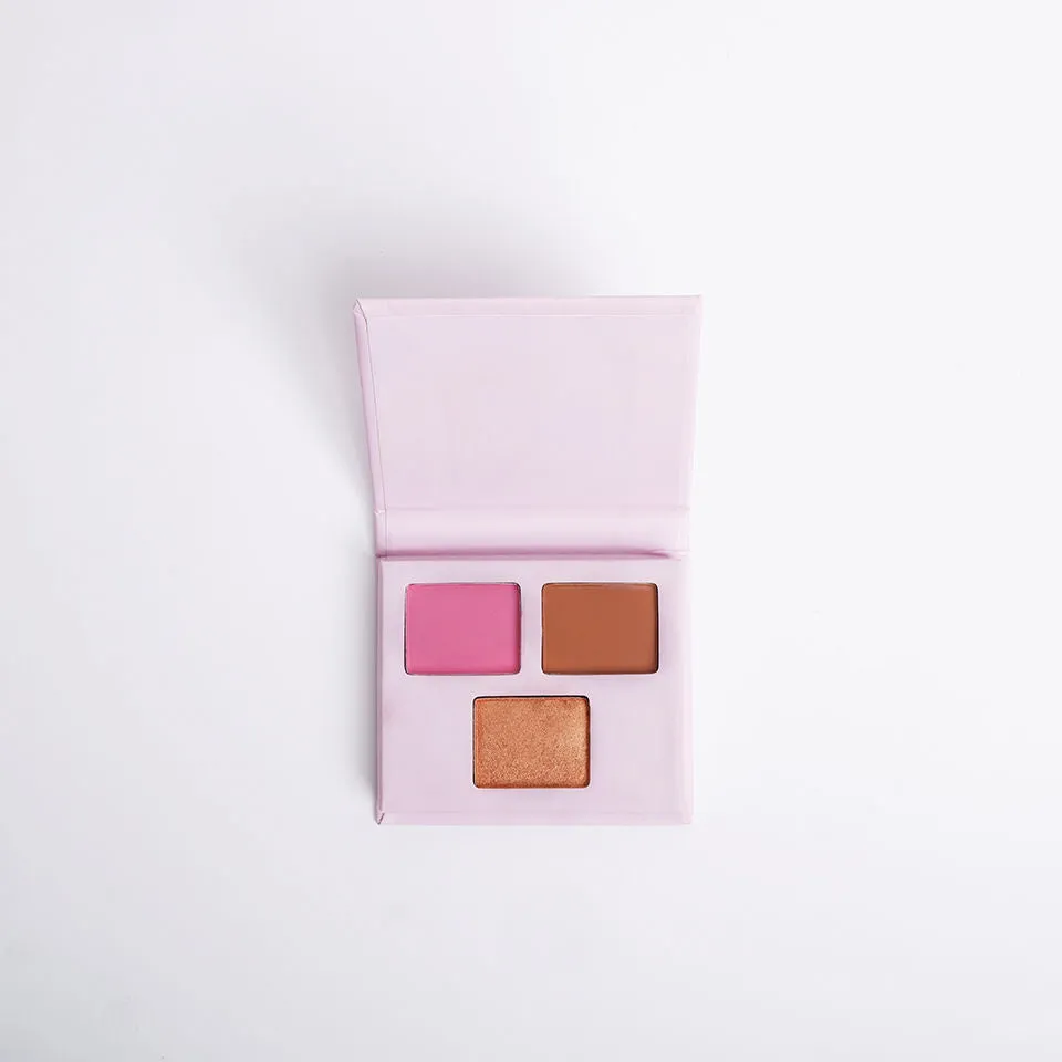 NY Bae Face Palette - Blendable 04 (6 g) | Blush   Highlighter   Bronzer | 3 In 1 | Pink, Brown & Gold | Rich Colour | Multipurpose | Portable
