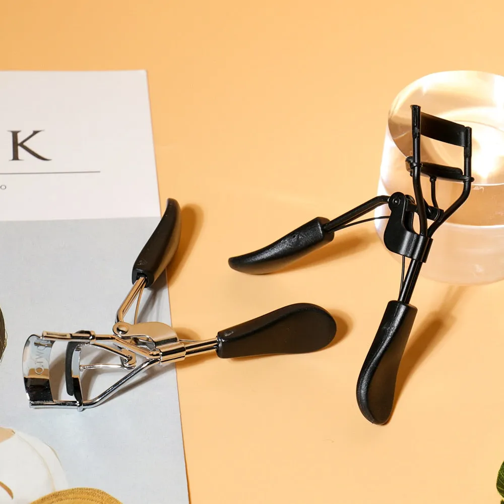 O.TWO.O LASHES CURLER