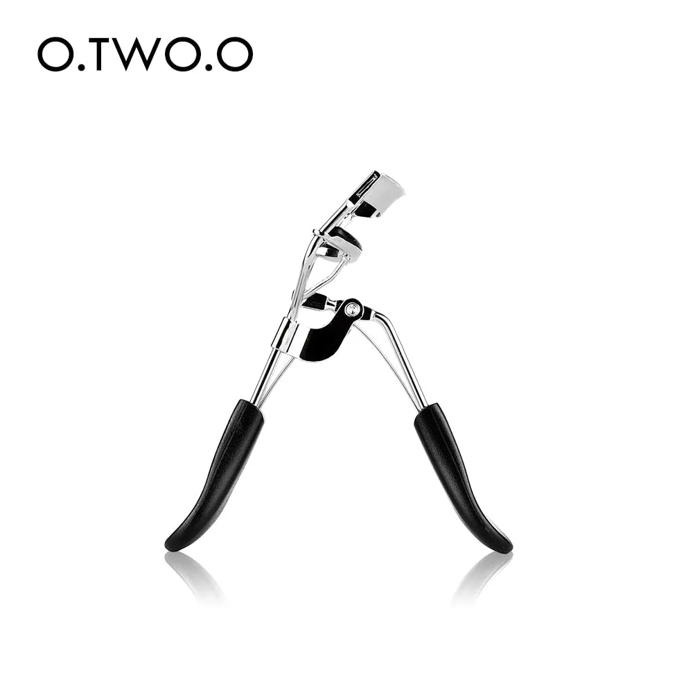 O.TWO.O LASHES CURLER