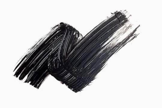 Outrageous Lashes Mineral Lengthening Mascara