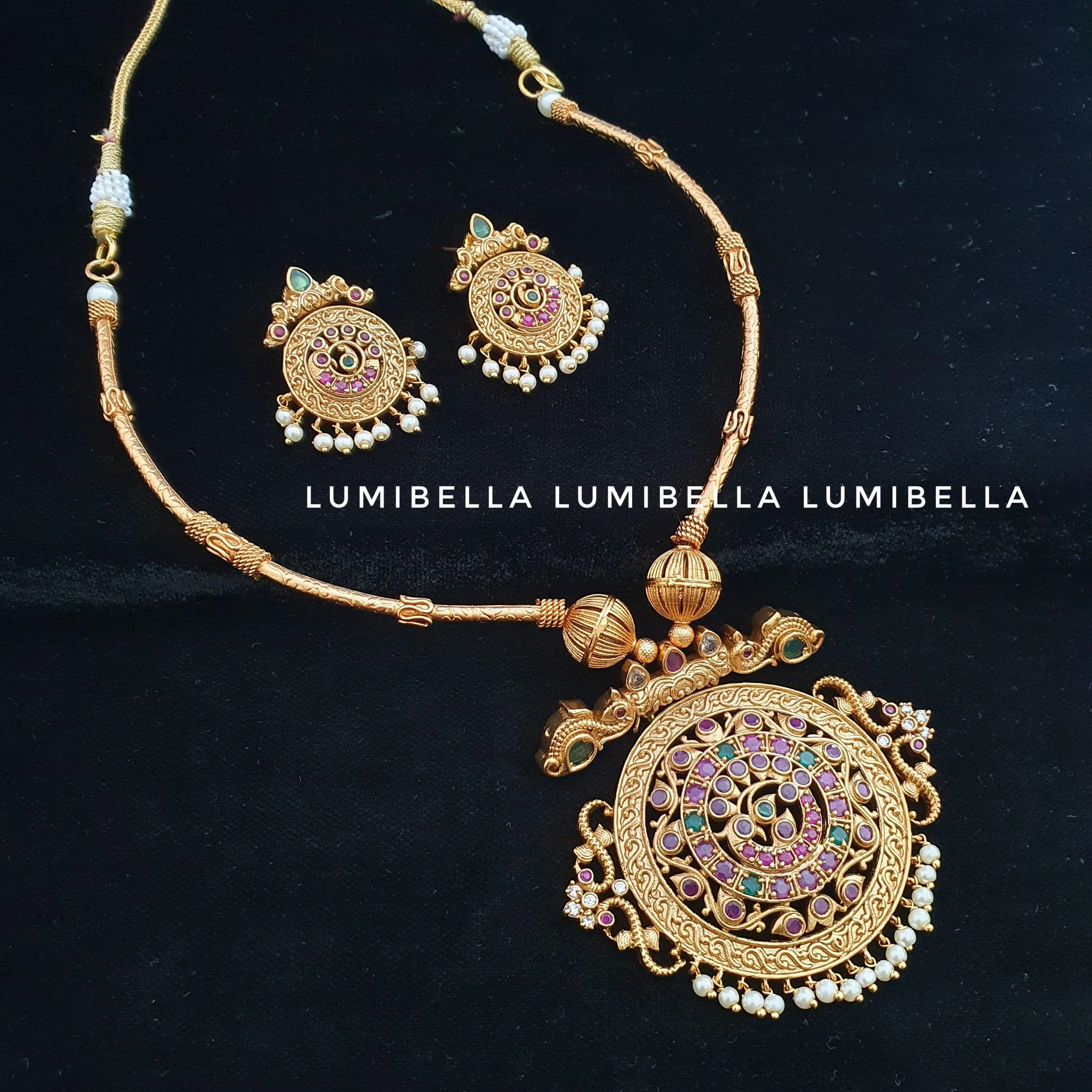 Peacock Style Statement Neckpiece