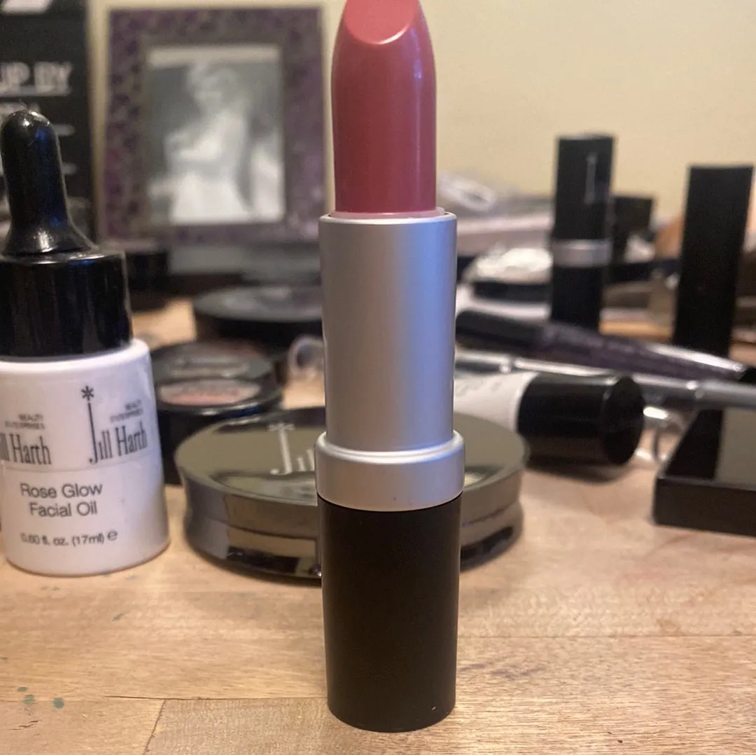 Pink Velvet Velvetine Lipstick