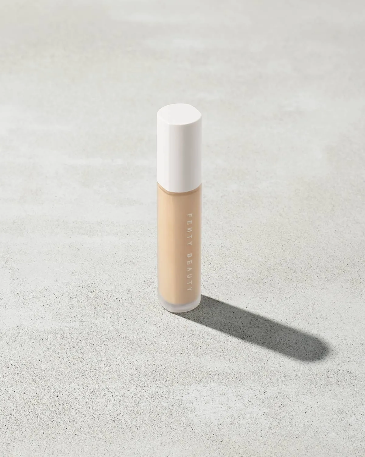 Pro Filt'r Instant Retouch Concealer — #180