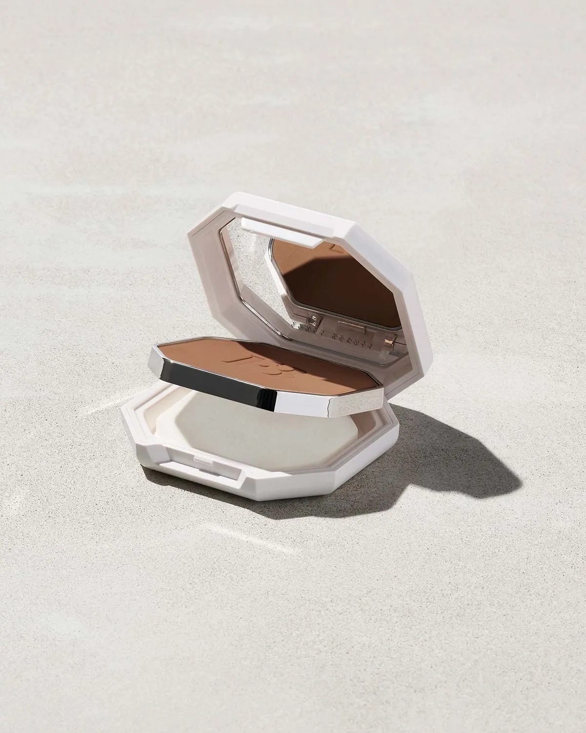 Pro Filt'r Soft Matte Powder Foundation — #310