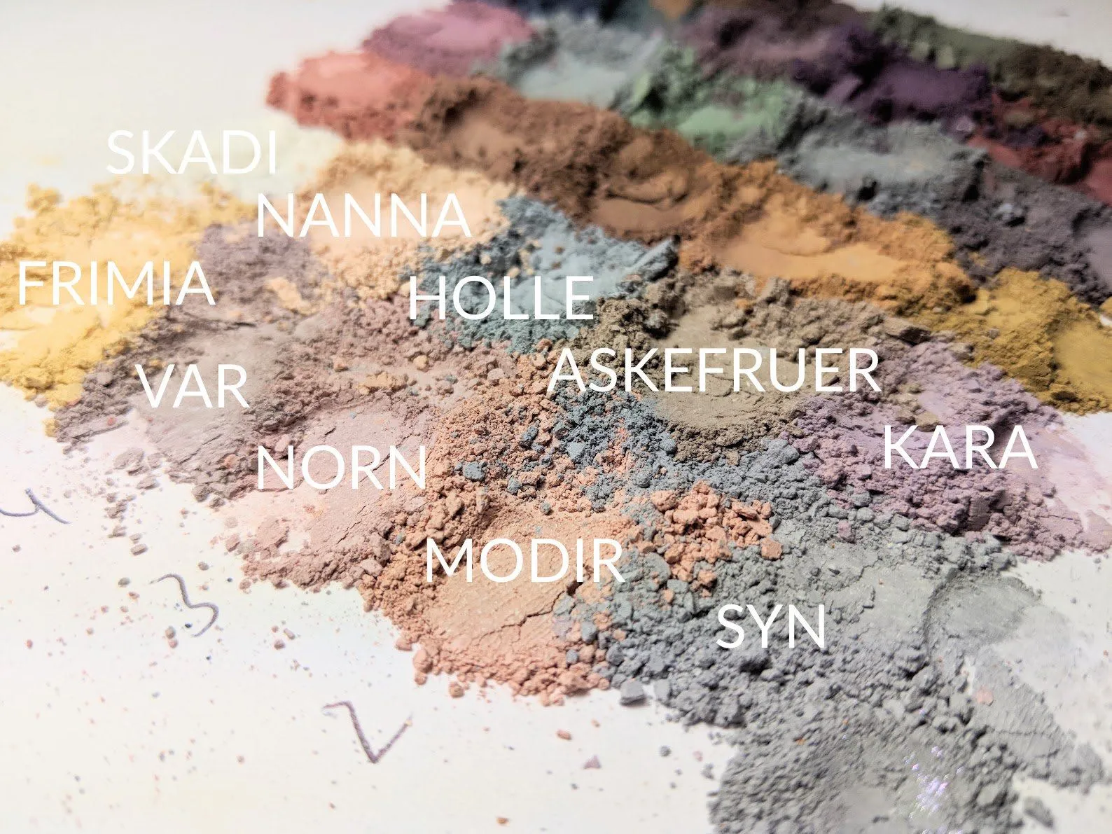 SKADI- Matte Eyeshadow