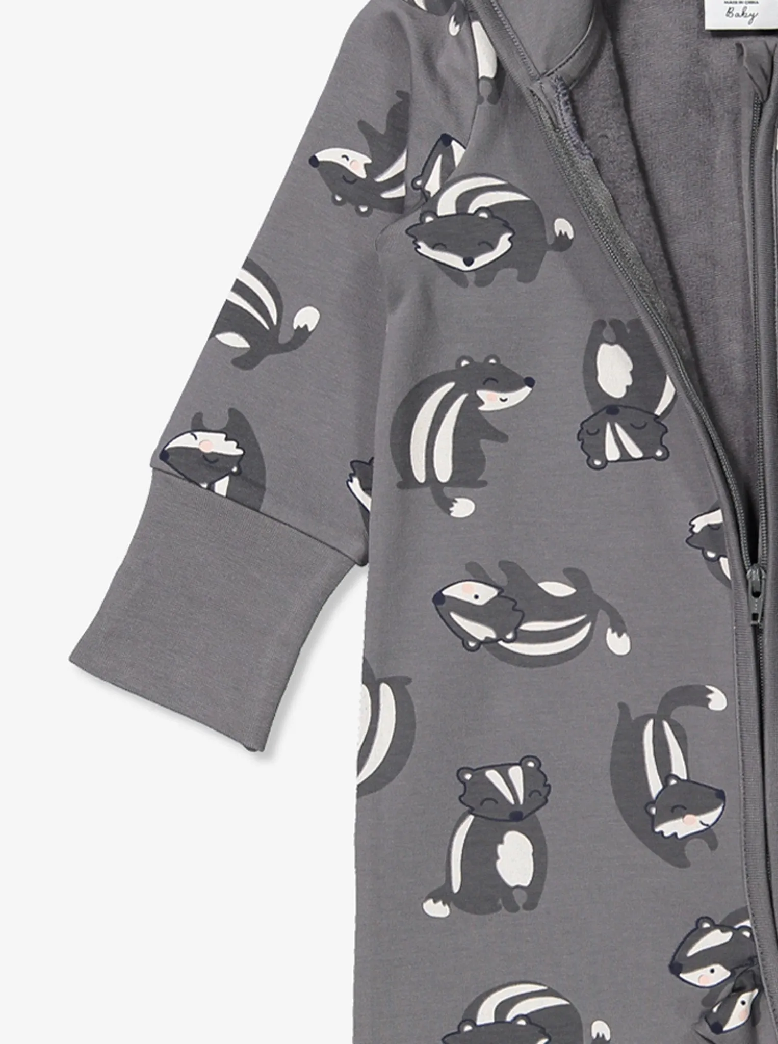 Skunk Print All-in-one