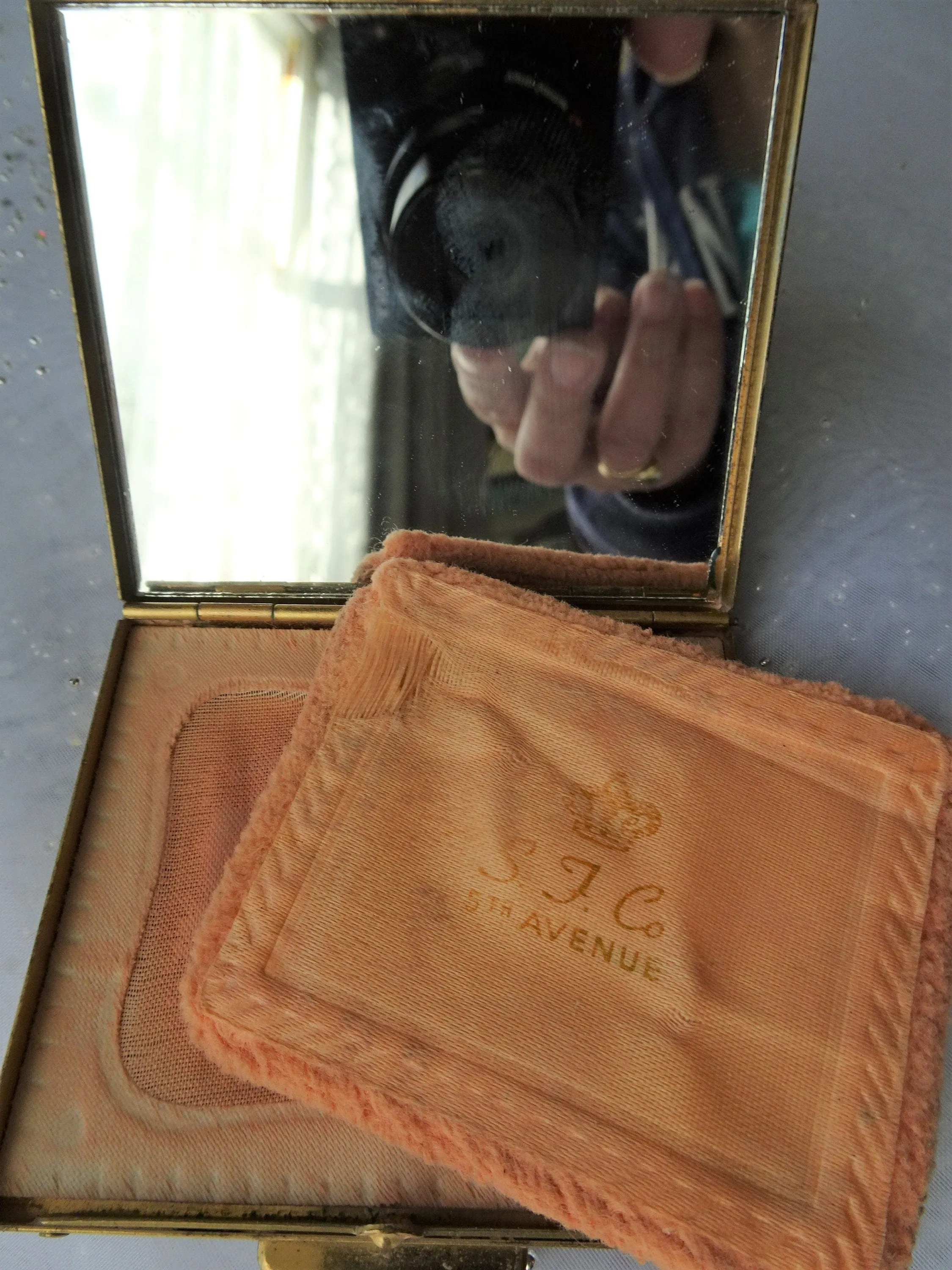 STUNNING Jeweled Powder Compact, Luxurious Purse Compact,Sparkling AB, Faceted and Green Peking Like Glass Stones, S.F.Co, Vintage Compacts