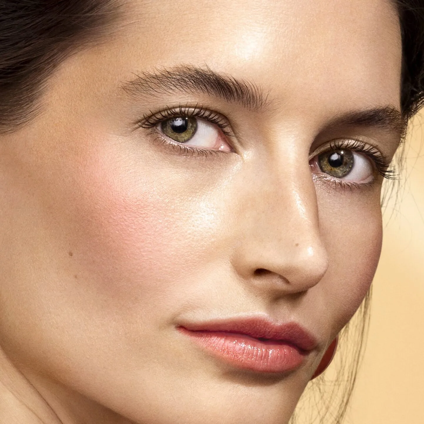 Sunstone Lip Sheer