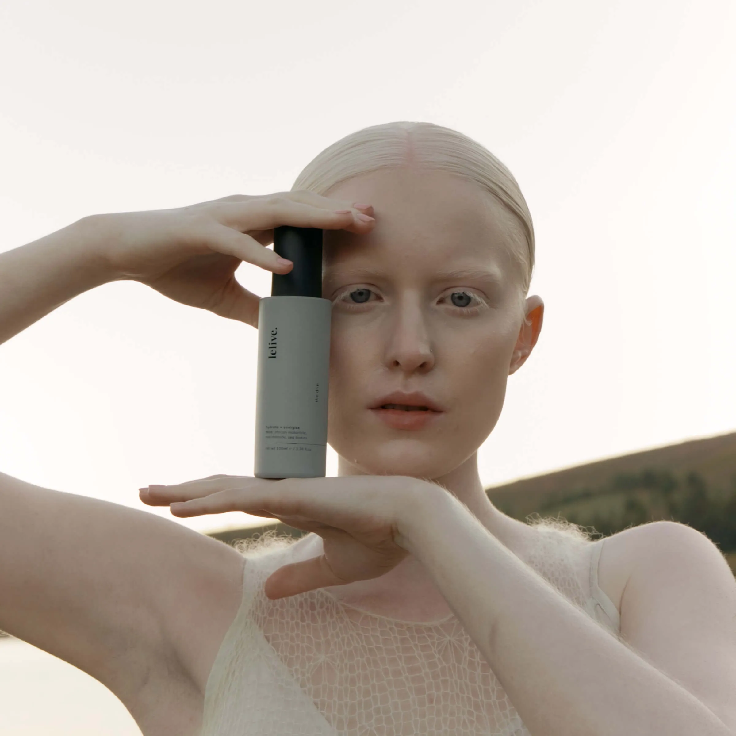 the drip | hydrate   glow setting mist