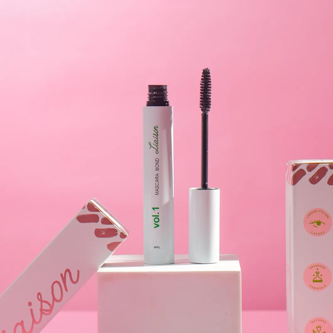The Mascara Bond