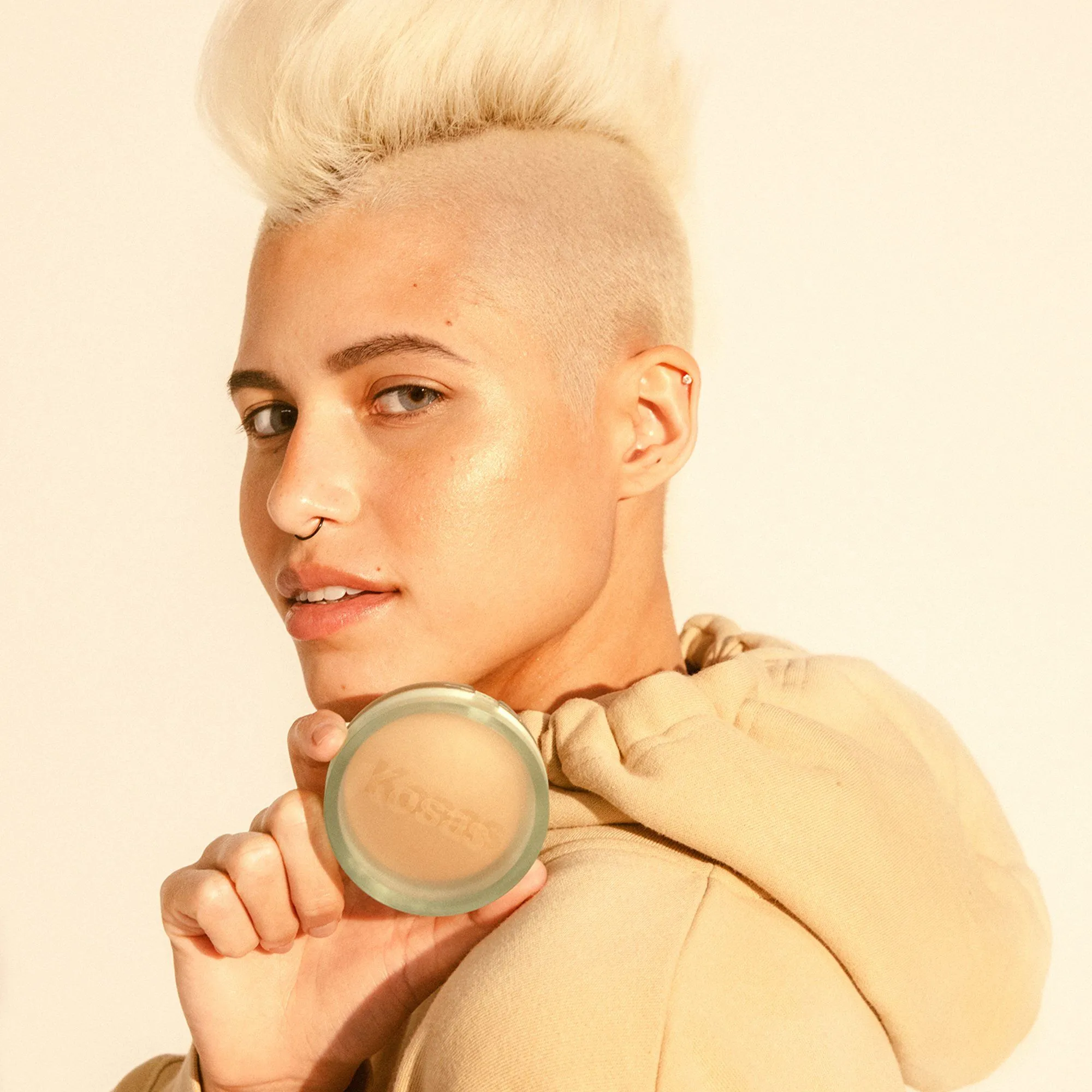 The Sun Show Moisturizing Baked Bronzer
