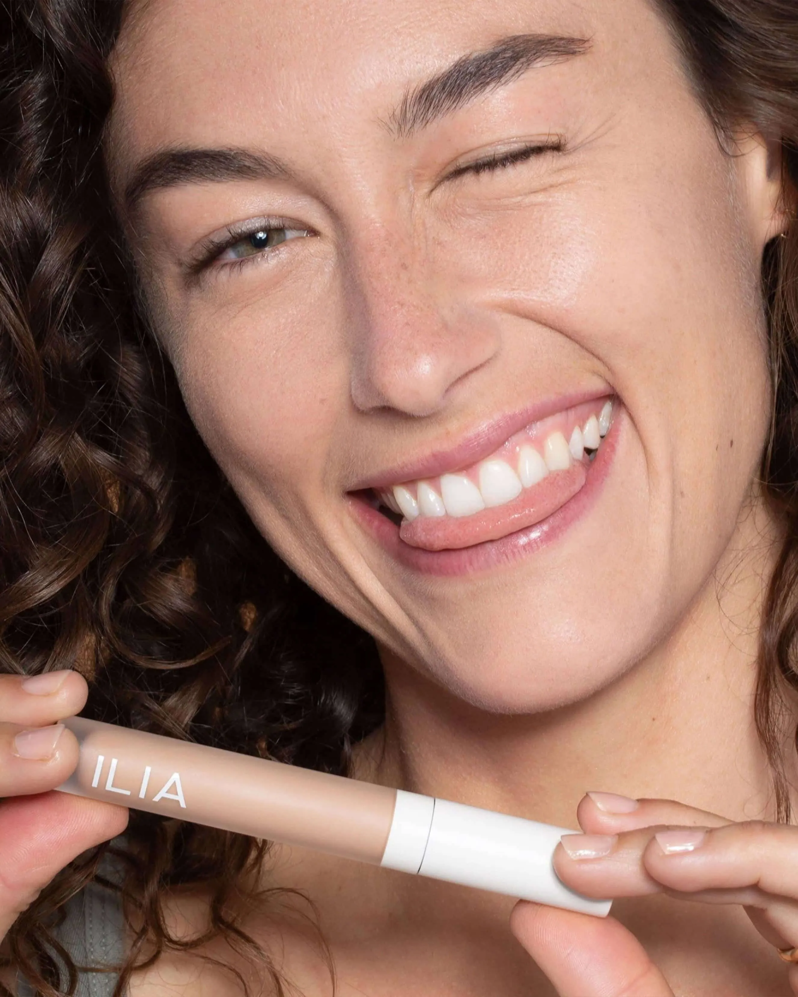 True Skin Serum Concealer