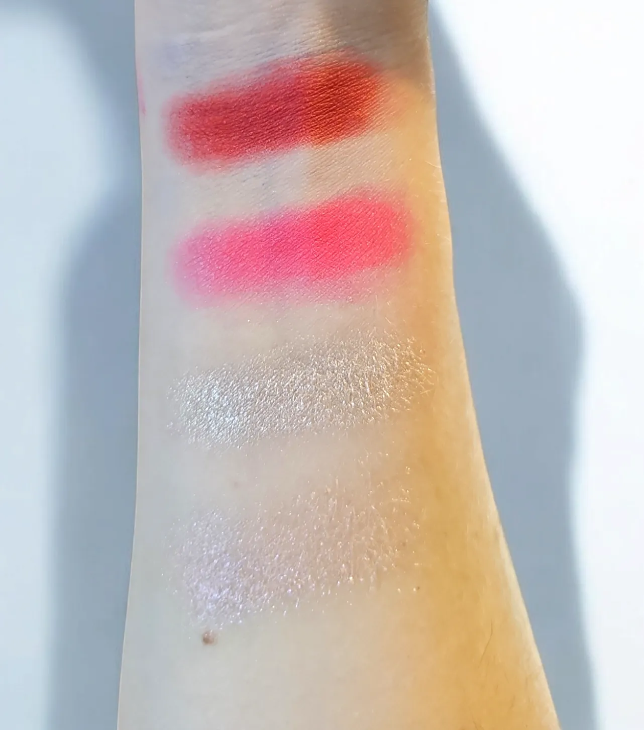 WYLOW EYE SHADOW QUADS (6 Options)