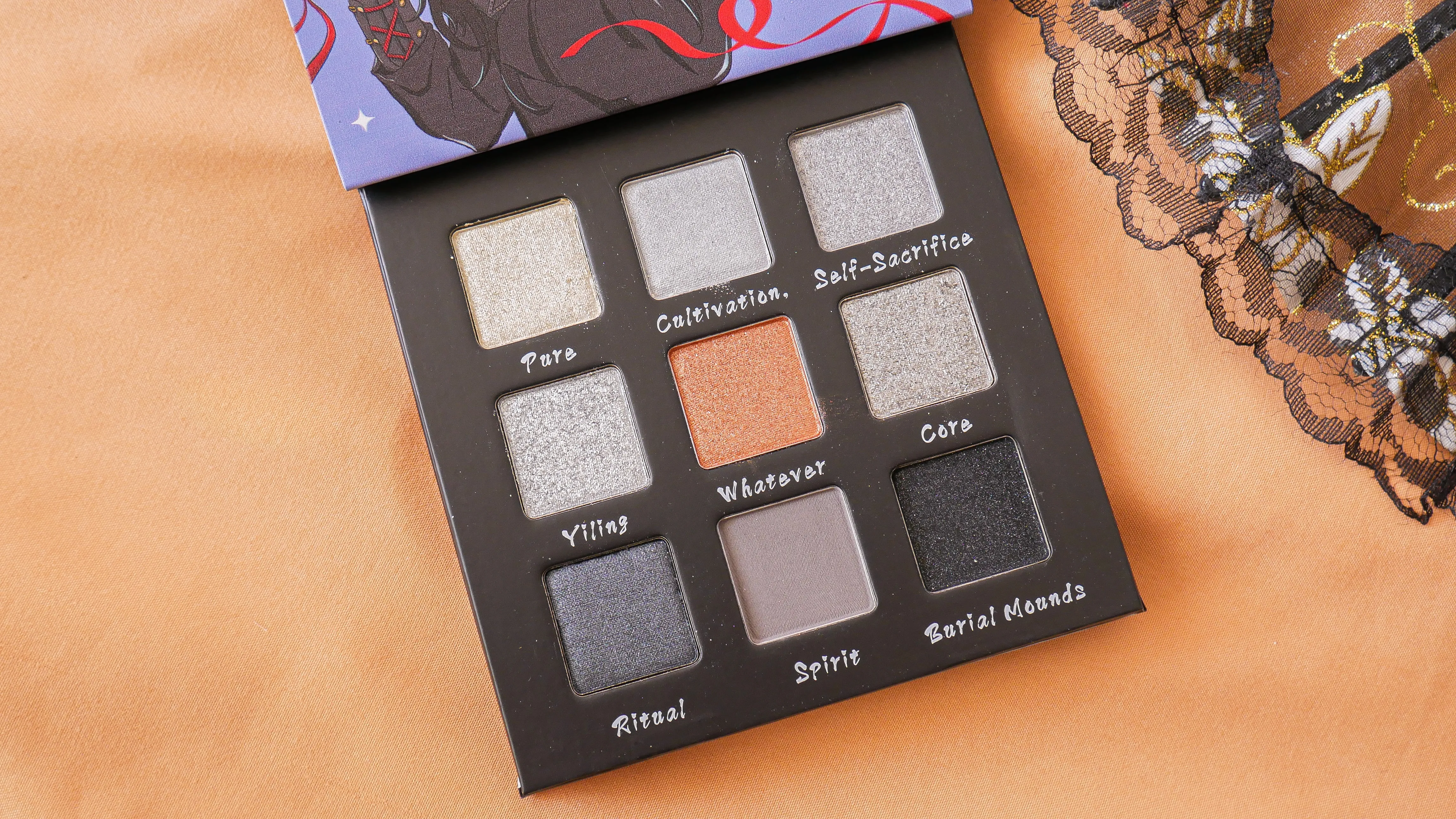 Yiling Eyeshadow Palette